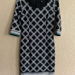 White House Black Market Black and White Sheath Dress